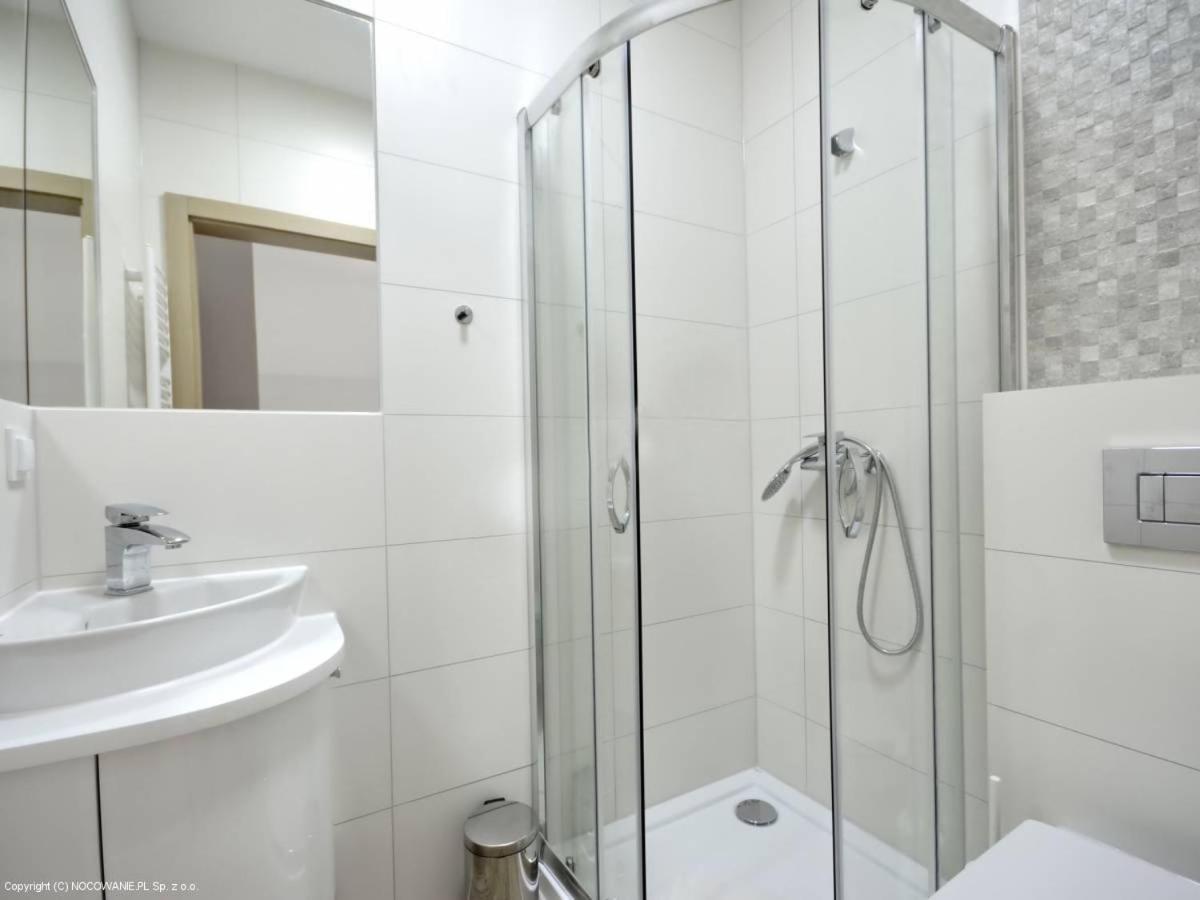 Hotel Platinium Karwia Exterior foto